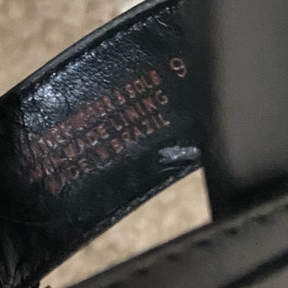 BCBG MAXAZRIA SHOES / BCBG HIGH HEEL FRINGE SHOES/ BLACK / SIZE 9 B/ USED - Picture 6 of 7